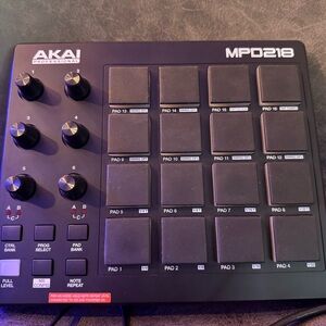 MPD218 Black MIDI Controller